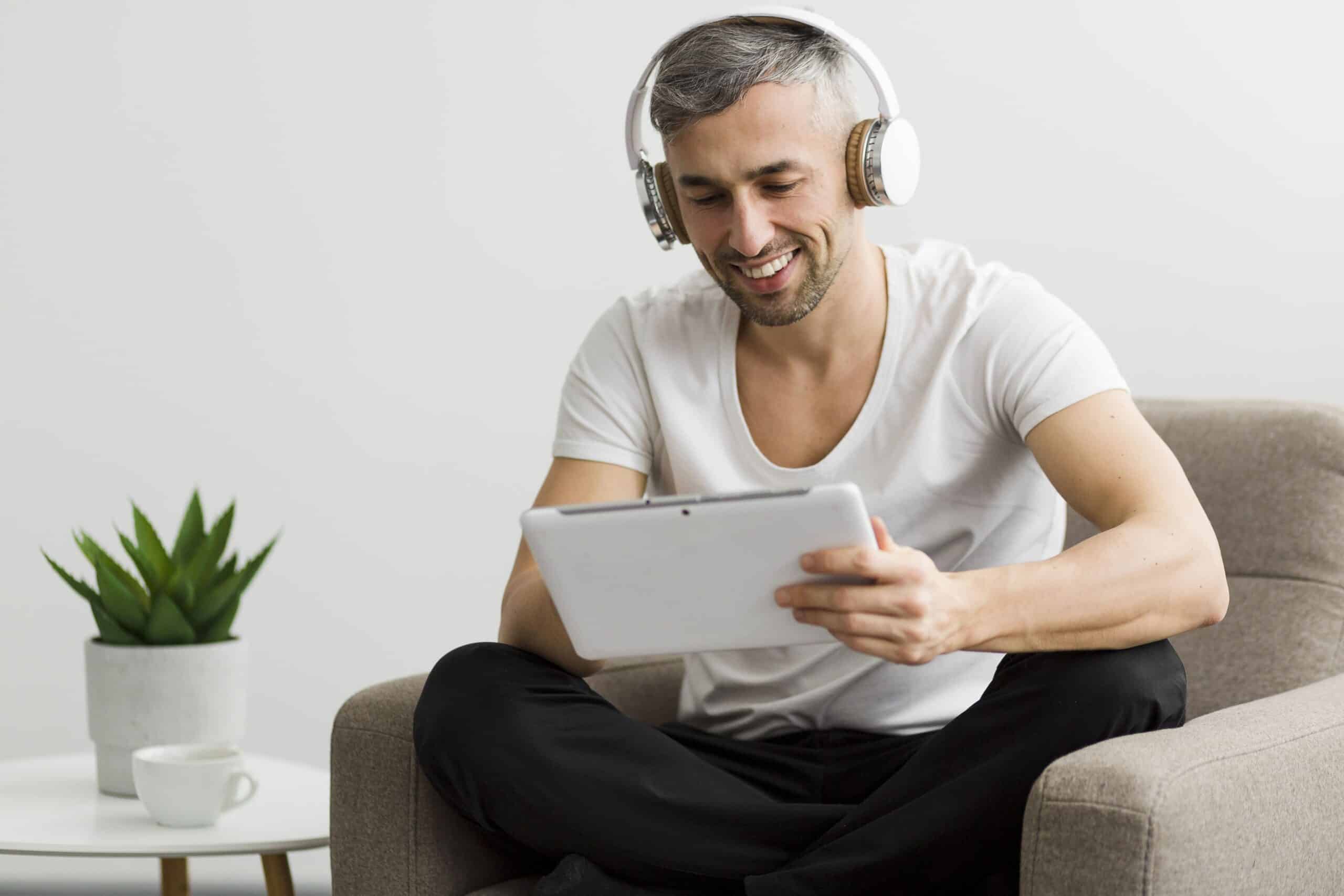 Young Oakland male on a vitual iop meeting.